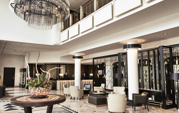 Blick in eine Steigenberger Hotel-Lobby